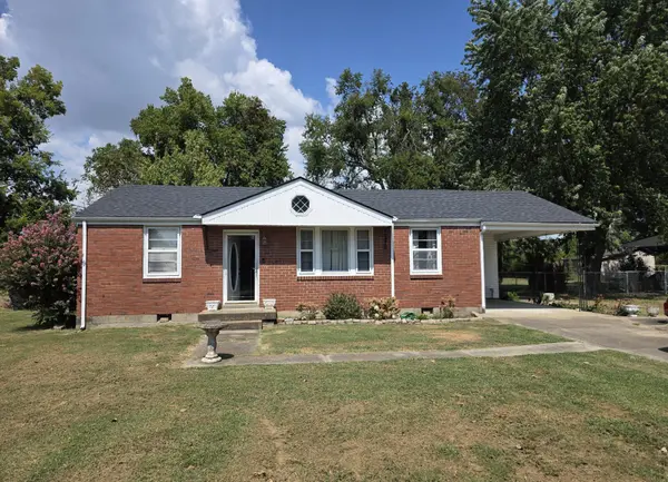 388 Melpar Dr, Nashville, TN 37211
