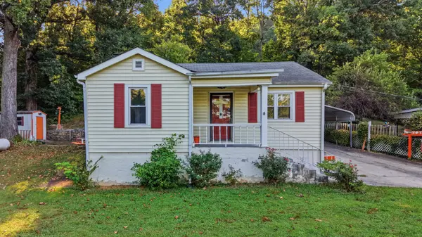 536 Runyan Dr, Chattanooga, TN 37405