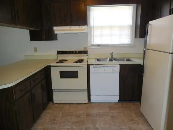 1602 Paradise Hill Rd #B, Clarksville, TN 37043
