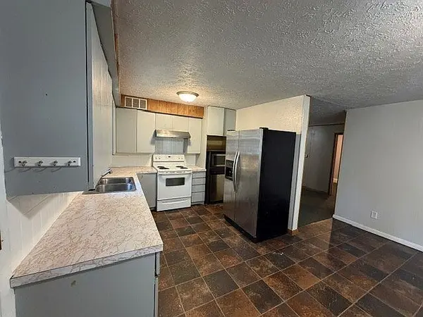 309 N Stark St, Bennington, KS 67422
