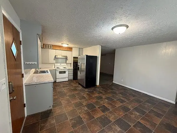 309 N Stark St, Bennington, KS 67422