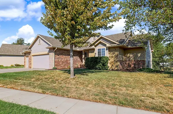 405 S Fawnwood St, Wichita, KS 67235