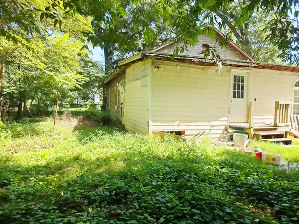 318 Hill ST, Wellford, SC 29385