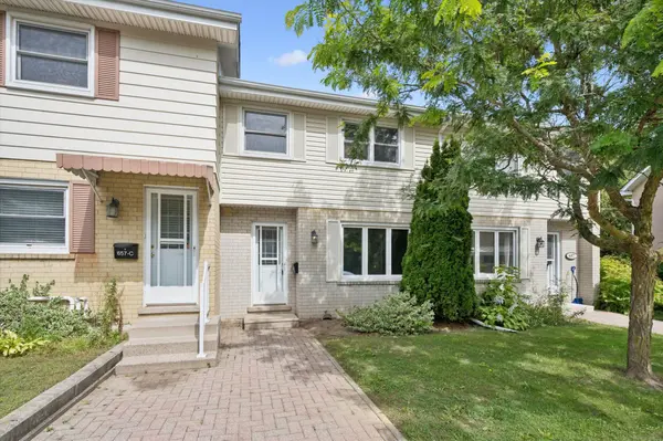 657B Albert ST, Waterloo, ON N2L 3V5
