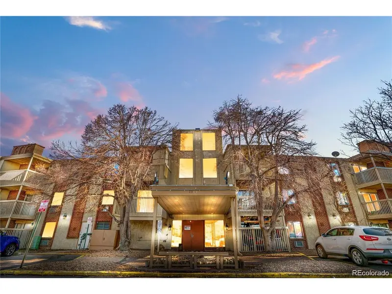 1306 S Parker #164, Denver, CO 80231