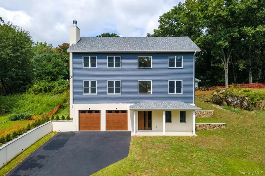 65 Dutch ST, Montrose, NY 10567