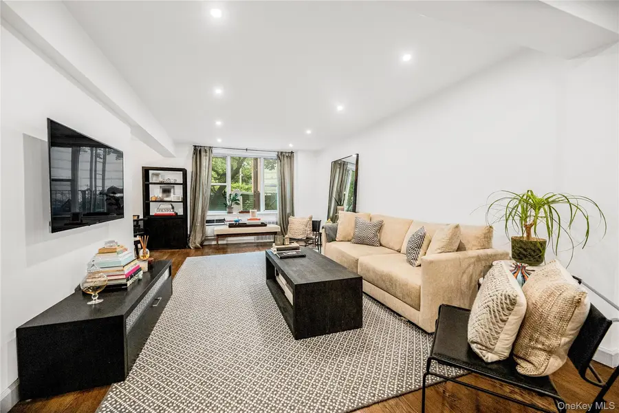 2390 Palisade AVE #2B, Bronx, NY 10463