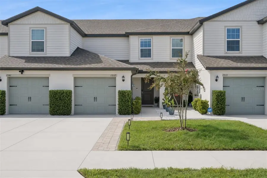 1537 WYNFORD CIR, Tavares, FL 32778