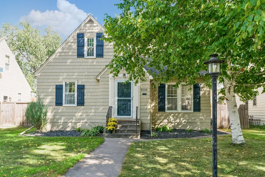 4116 Zenith AVE N, Robbinsdale, MN 55422