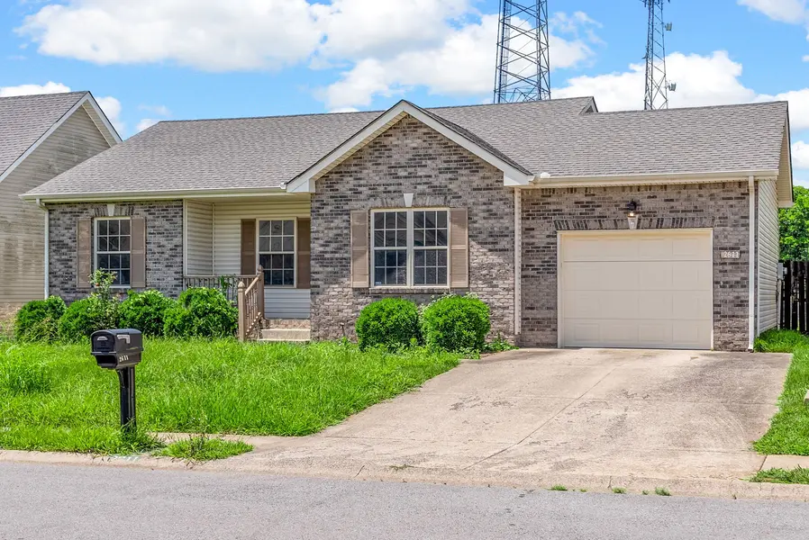 2611 Cider Dr, Clarksville, TN 37040