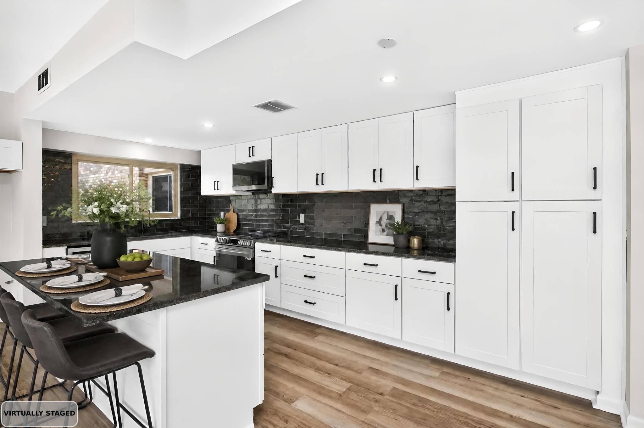 4200 West End Ave #411, Nashville, TN 37205