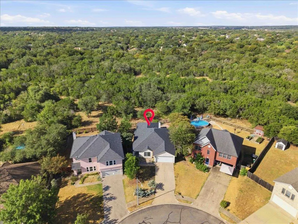 7451 Pusch Ridge LOOP, Austin, TX 78749
