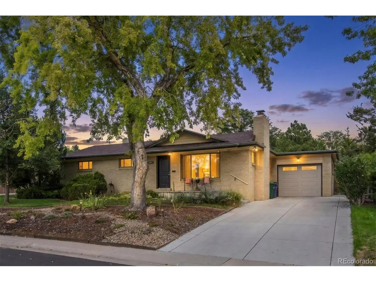 2582 S Dennison, Denver, CO 80222