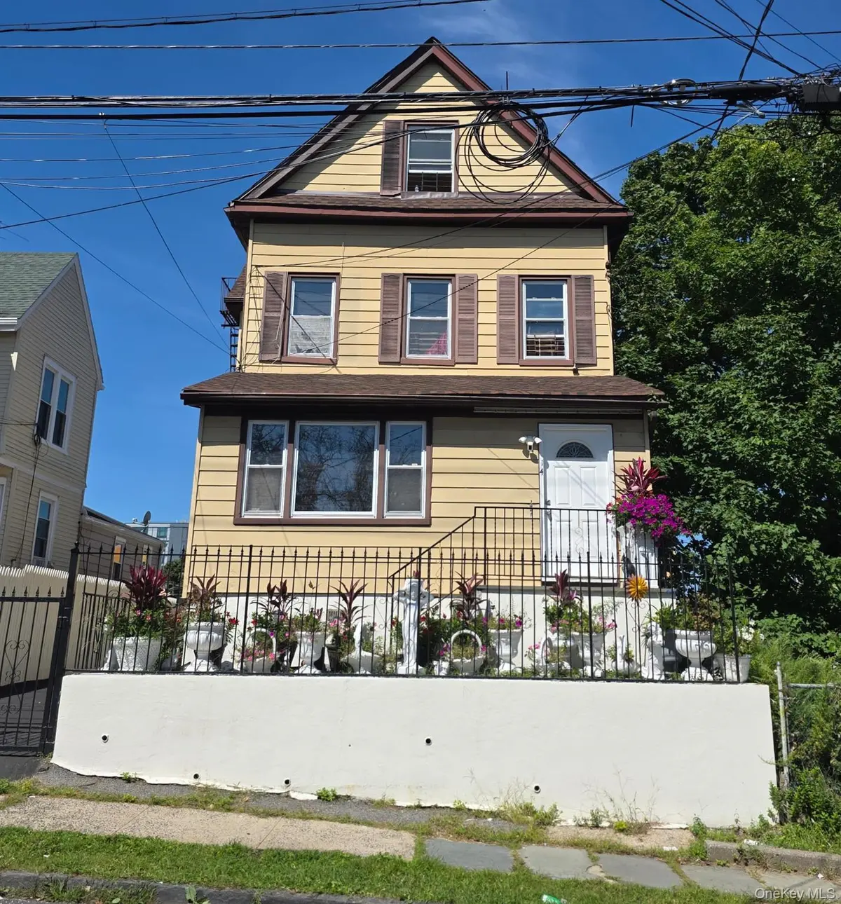 14 S High ST, Mount Vernon, NY 10550