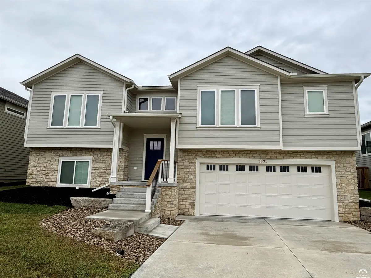 5331 Fort Benton DR, Lawrence, KS 66049