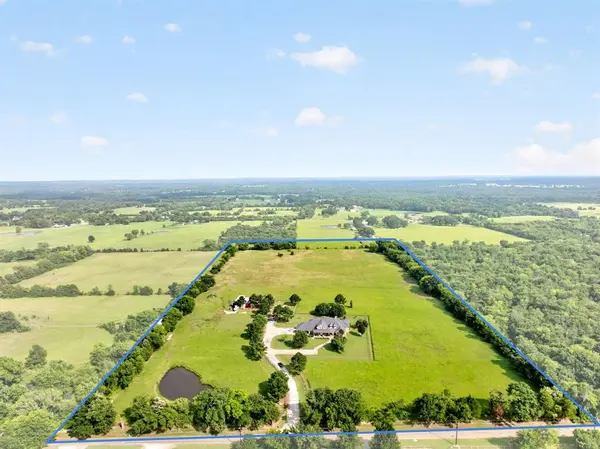 895 Vz County Road 3216, Wills Point, TX 75169