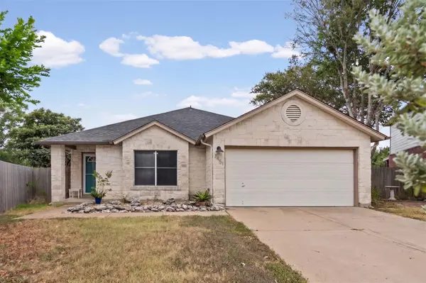 7451 Pusch Ridge LOOP, Austin, TX 78749