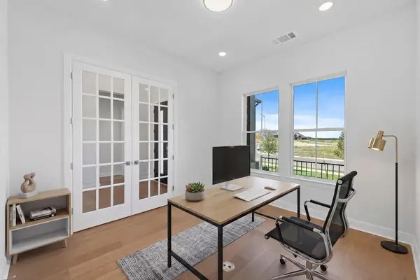 502 Grazing CT, Liberty Hill, TX 78642