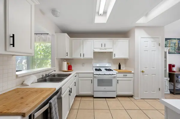 1606 Academy PL, Round Rock, TX 78664