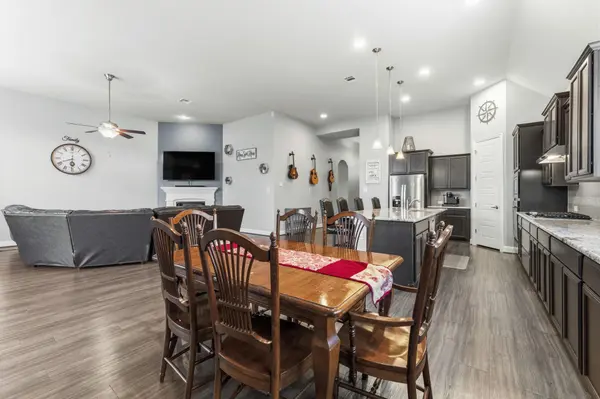 21605 Hines LN, Pflugerville, TX 78660