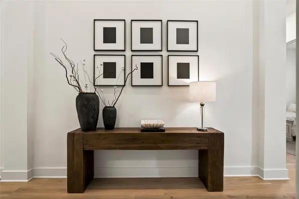 384 Leaning Rock RDG, Austin, TX 78737