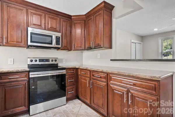 2026 Choyce CIR, Charlotte, NC 28217