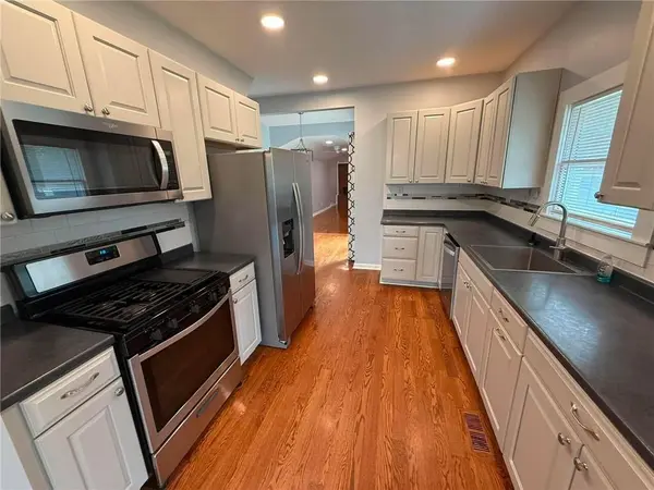 302 N Noyes BLVD, St Joseph, MO 64501