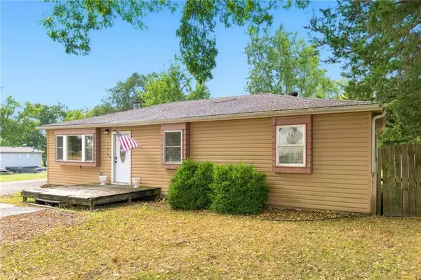 209 Main ST, Bucyrus, KS 66013