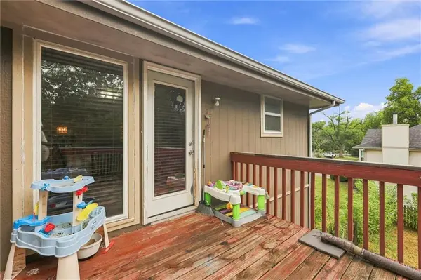 5409 N Poe AVE, Kansas City, MO 64119