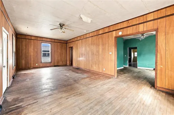 400 Chestnut ST, Osawatomie, KS 66064