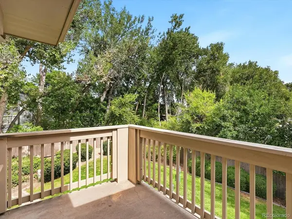 8105 E 11th #4E, Denver, CO 80220