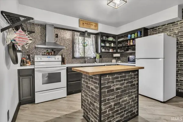 823 E Sherman ST, Mount Vernon, IN 47620