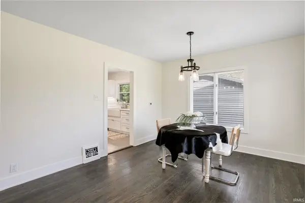 20140 Auten RD, South Bend, IN 46637