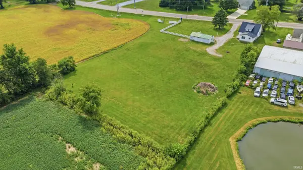1528 MICHIGAN RD, Burlington, IN 46915