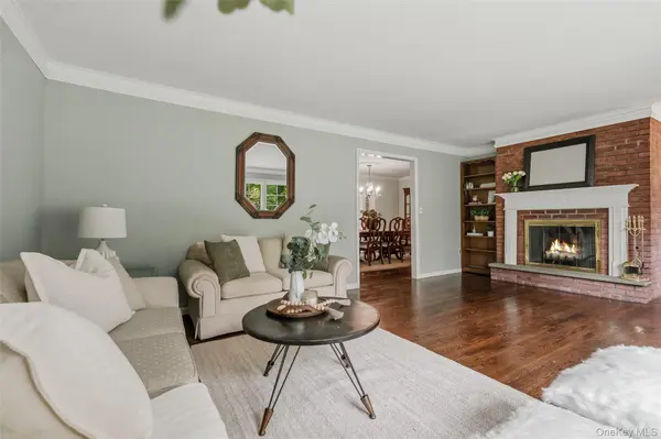 730 Fieldstone CT, Yorktown Heights, NY 10598