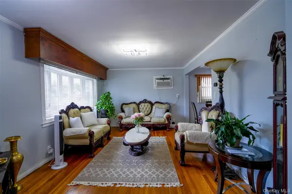 83-15 253rd ST, Bellerose, NY 11426