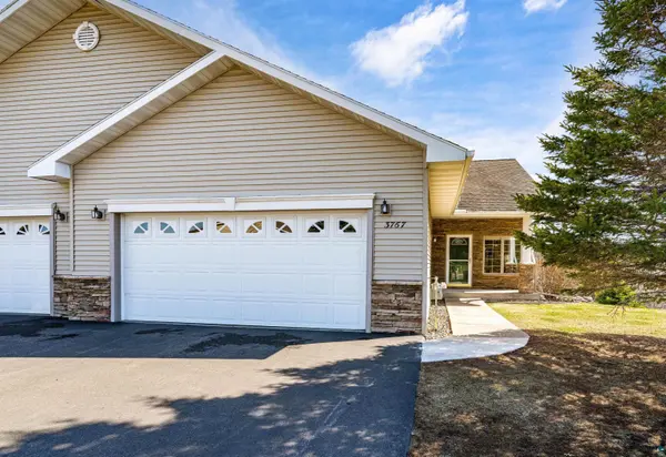 3767 Keene Creek Ln #3767, Hermantown, MN 55811