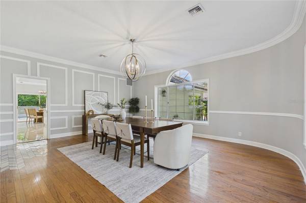 9102 S BAY DR, Orlando, FL 32819