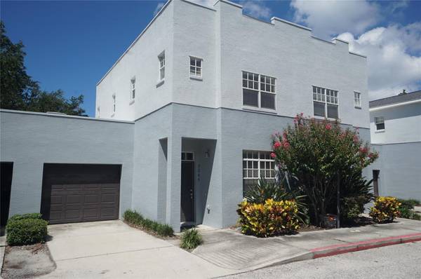 5209 OLMSTEAD BAY PL, Tampa, FL 33611