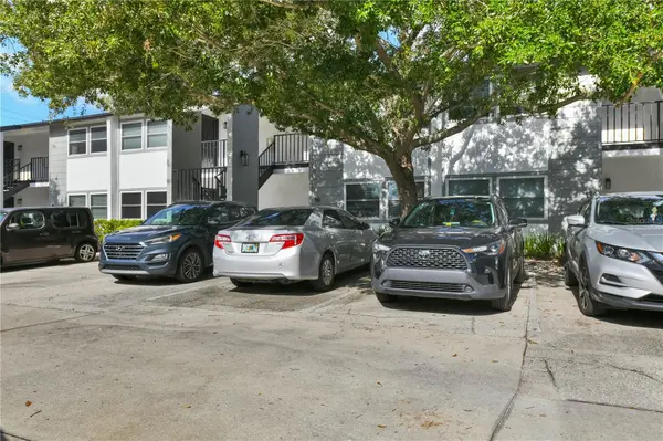 3109 W HORATIO ST #16, Tampa, FL 33609