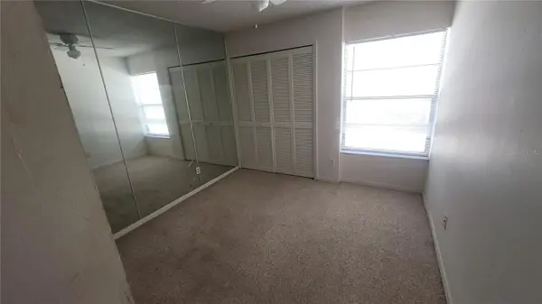 4891 PURITAN CIR #2322, Tampa, FL 33617