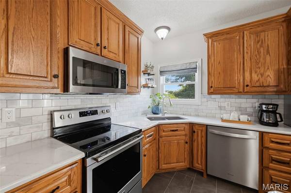 2 Emmons CT, O'fallon, MO 63368