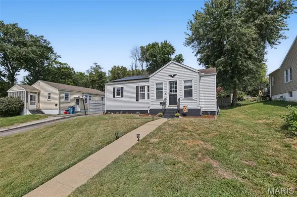 1218 Douglas ST, Alton, IL 62002