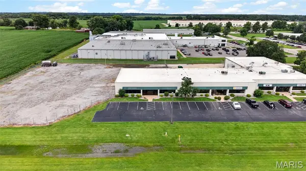 10 Central Industrial DR, Granite City, IL 62040