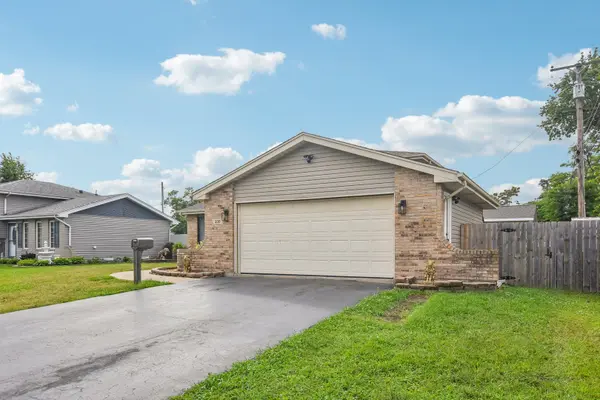 520 N Kinzie PL, Thornton, IL 60476
