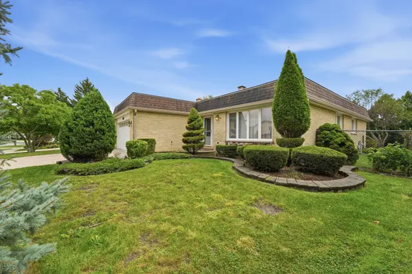 139 Harding AVE, Des Plaines, IL 60016
