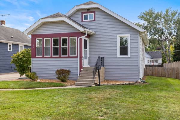 331 W Brookfield ST, Lombard, IL 60148