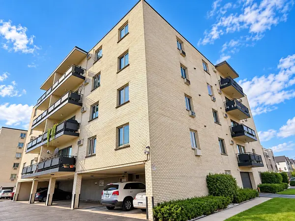 8005 Oconnor DR #2A, River Grove, IL 60171
