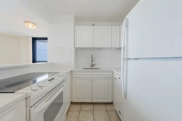 3660 N Lake Shore DR #2312, Chicago, IL 60613