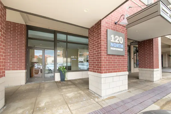 120 N Northwest HWY #405, Park Ridge, IL 60068